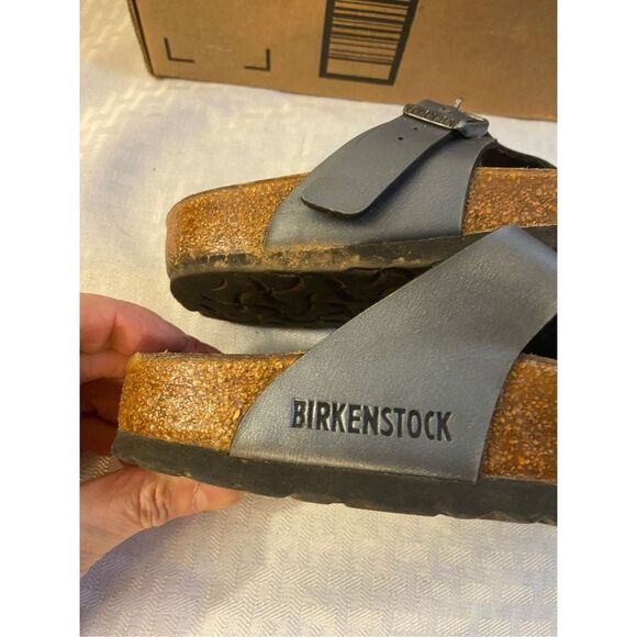 Birkenstock thong sandals 38 pewter color used size 8 - Picture 4 of 4